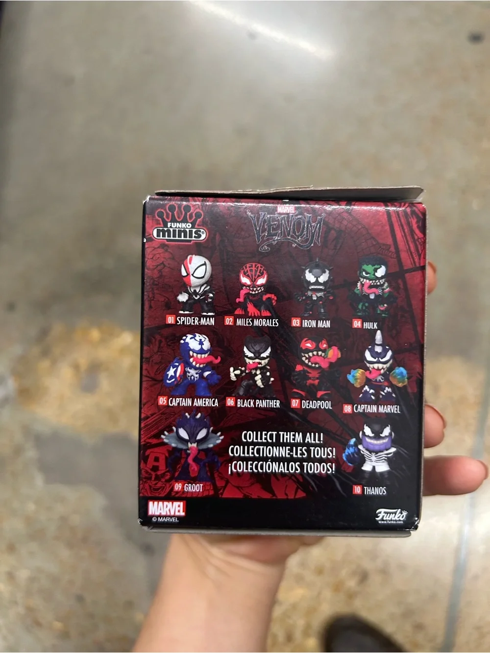 Marvel Venom Captain Marvel vinyl figure
